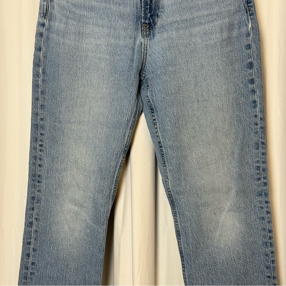GAP 90s Straight High Rise Jeans Light Wash Stretch Denim Women’s 32 / 14R - Picture 5 of 13